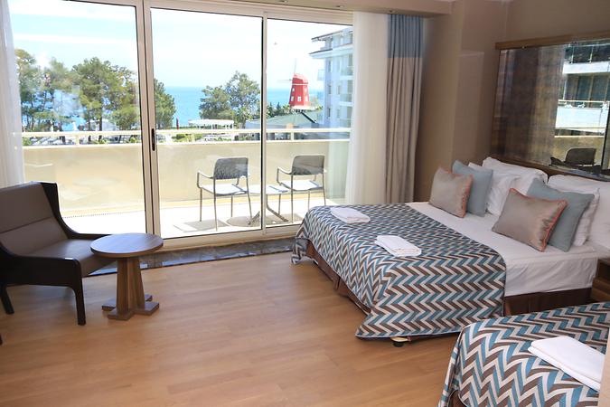 Deluxe Oda Direkt Deniz Manzaralı